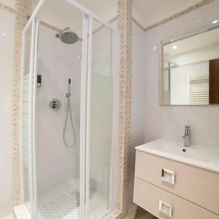 Di Fronte Cupola Bed & Breakfast 4*